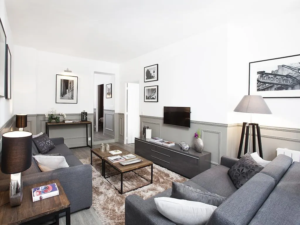 Apartment Livinparis - Luxury 3 Bedrooms Grands-Boulevards I