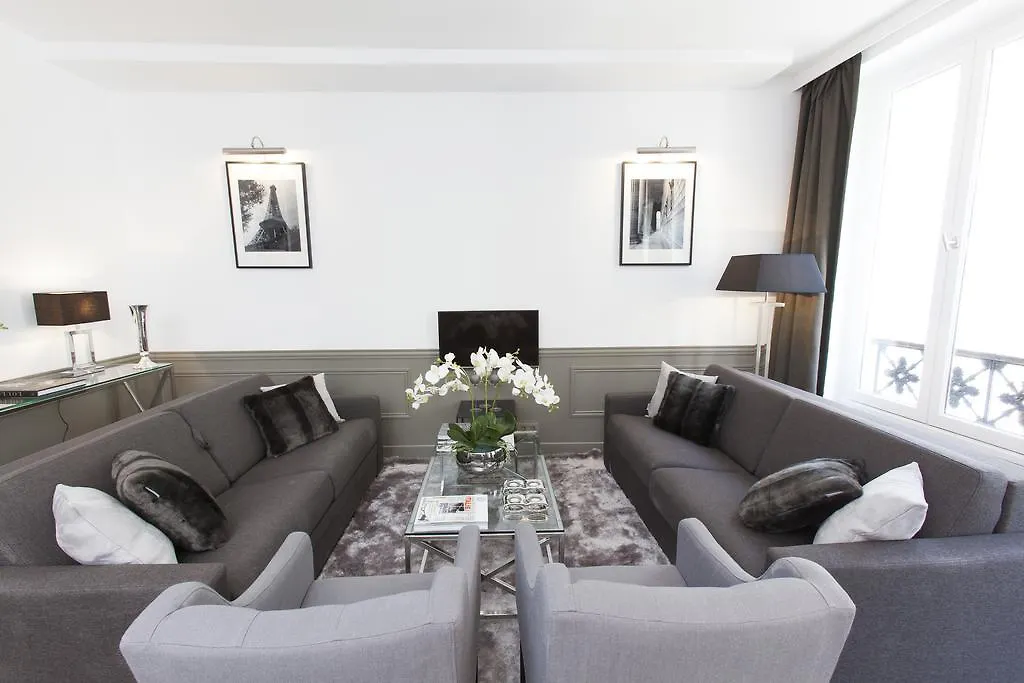 Livinparis - Luxury 3 Bedrooms Grands-Boulevards I Paris